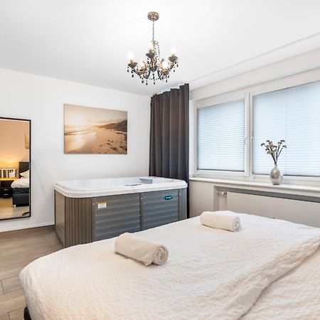 Urban Retreat Apartment - Whirpool - Top Lage Cologne Exterior photo